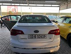 كيا كادينزا